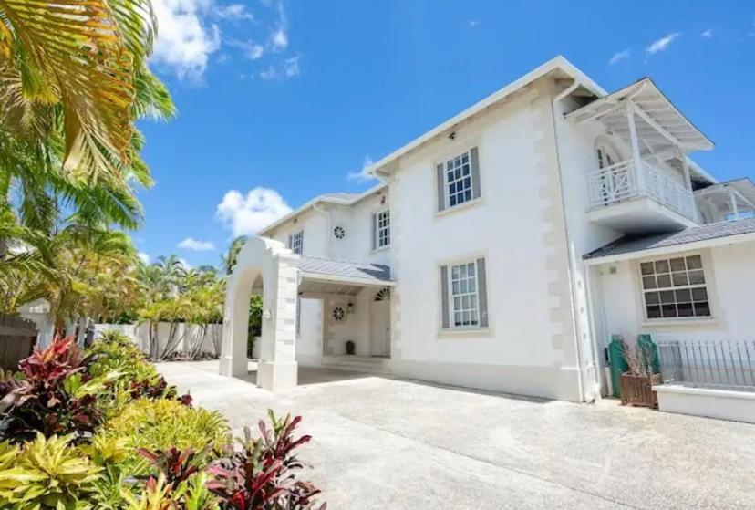 Purple Haze - Infinity Pool Holiday Home Minutes From The Island'S Best Beaches Saint James Exterior foto